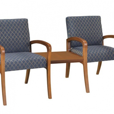 Chairs with a table Hekman Contract
