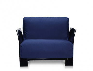 A chair made from polycarbonate Pop Outdoor, Kartell