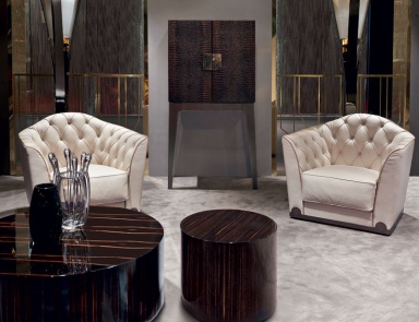 A chair made of natural wood Grace, Longhi