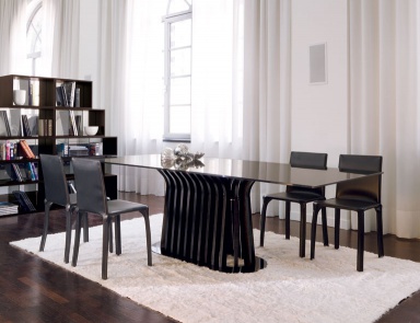 Dining table Radius, Longhi