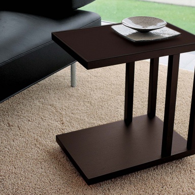 Coffee table Tender