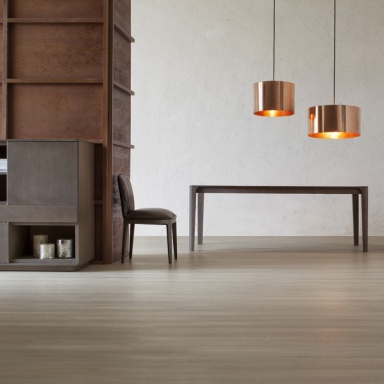 Blossom dining table