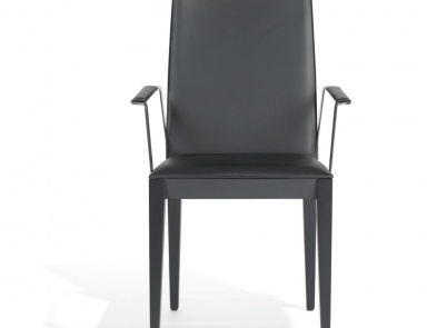 A chair made of natural wood Concetto, Past ...