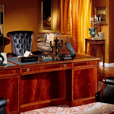 Writing table Armando Rho