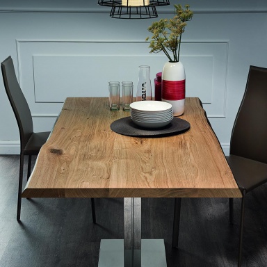 The Elvis Wood Table