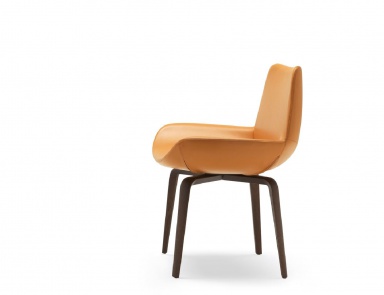 Chair in the style of the avant-garde in orange'archetto, MisuraEmme