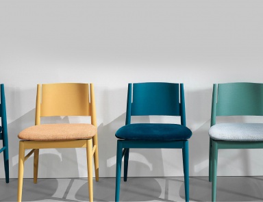 The chair with the frame made of solid ash Sarina, MisuraEmme