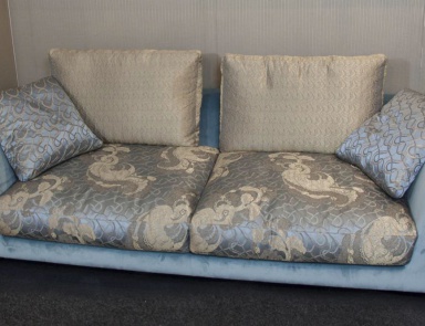 Bill two-seater sofa, Le Classique