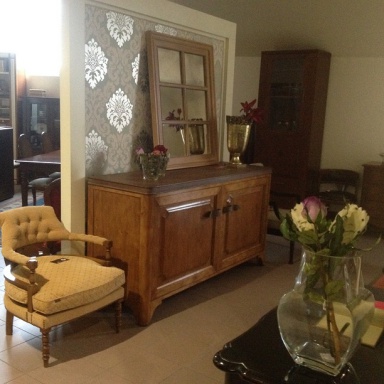 A snack bar Luis XVI