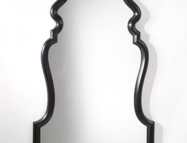 The mirror is figured, Spini