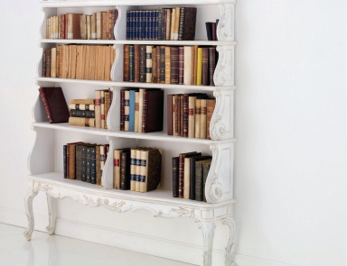 The rack is made of solid wood, Chelini