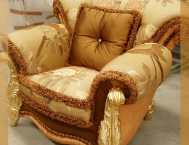 Chair with rounded armrests and backrest Hermitage, Lunardelli