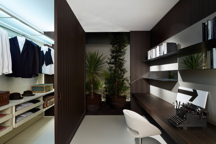 SHIFT closet system with wooden shelves, Porro