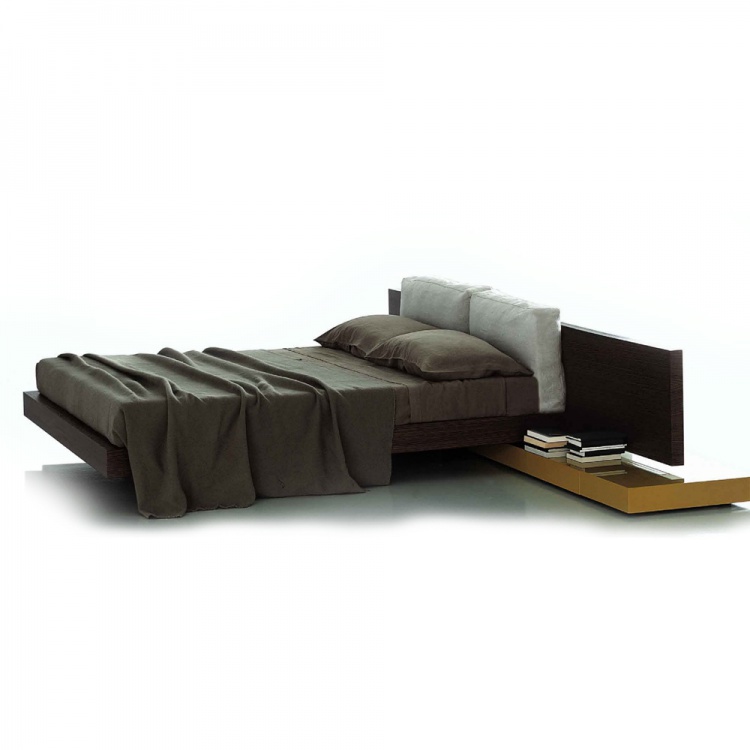 Double bed with a large headboard made of solid oak, Modulor - Porro