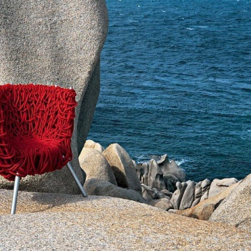 The Vermelha Chair