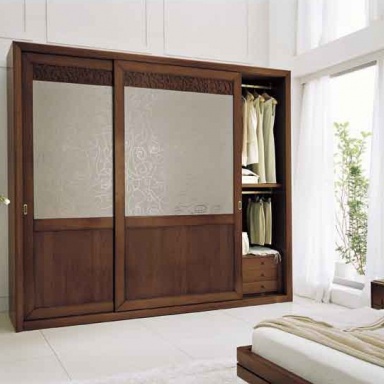 Bedroom (Suite bedroom) Lago di garda noce