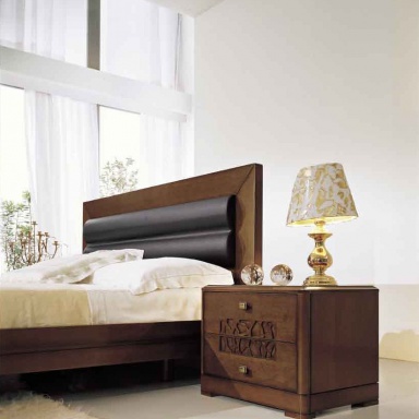 Bedroom (Suite bedroom) Lago di garda noce