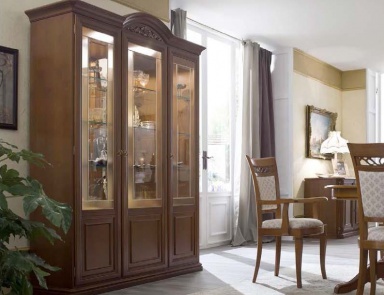 Showcase with internal lighting Sorrento, Maronese