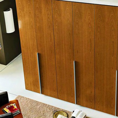 Anta Liscia Wardrobe