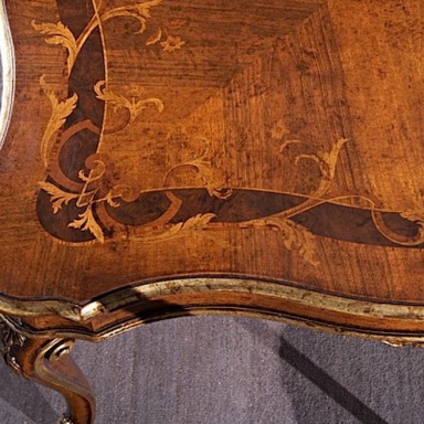 The dining table Mary