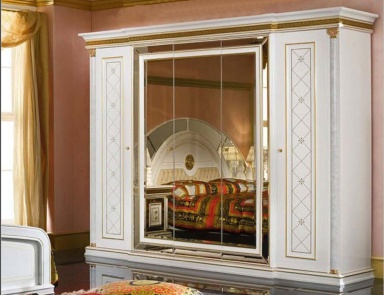 Wardrobe Zeus, Maronese