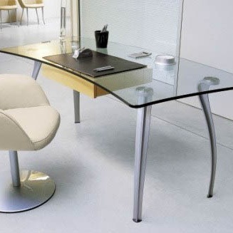 The Oscar Desk Office