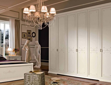 Wardrobe with a decorative pattern Afrodita, Maronese