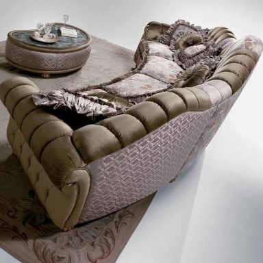 Semi-circular sofa Vanity