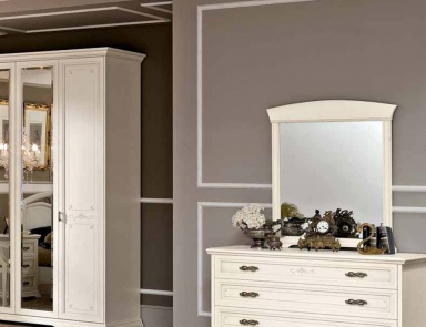 The drawers Afrodita, Maronese