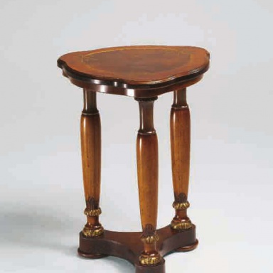 Table pridivannogo Foglia