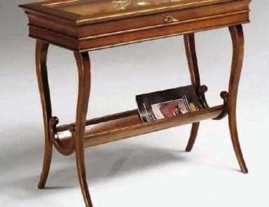 Showcase with a cover of glass on the castle Eleonora, Arve Style