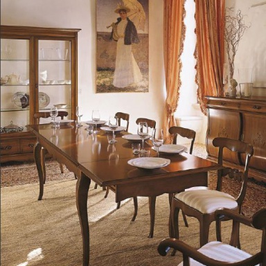 The Fenice dining table