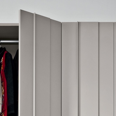 Walk-In Closet Plisse