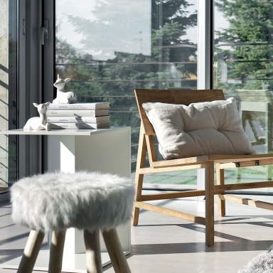 Crystal coffee table