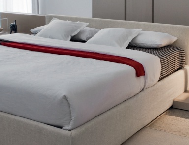 Double bed Line, Novamobili