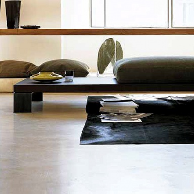 Vittorio coffee table