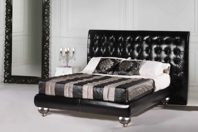 Bed with high headboard Afrodite, Epoque