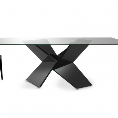 The Sapphire dining table