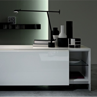 Dresser-dresser Mart