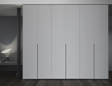 Wardrobe made of natural wood Class Cenedese