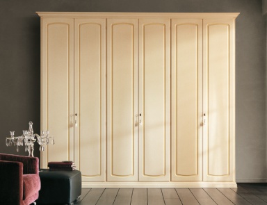 Wardrobe made of natural wood Verona, Cenedese