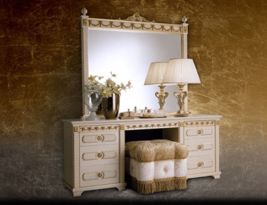 Vanity Rome, Cenedese