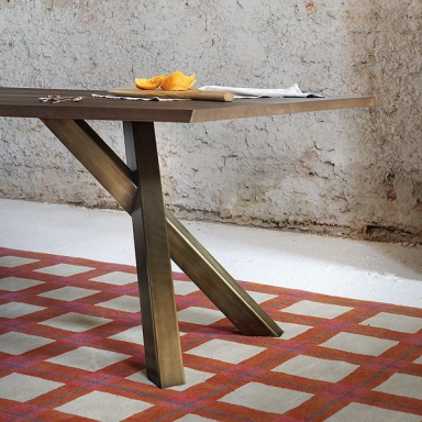 Dining table Gustave