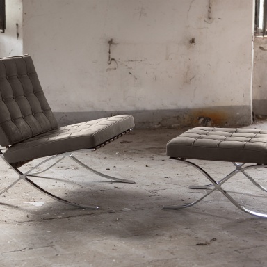 Chair with Ottoman 1334-1336