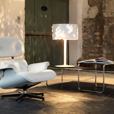 Chair with Ottoman 1717-1716