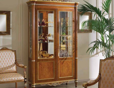 Showcase with a frame made of natural wood, Scappini & C
