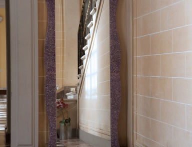 The mirror is rectangular, Domingo Salotti