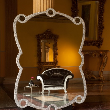 Mirror Domingo Salotti