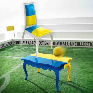 Dining table Midfielder