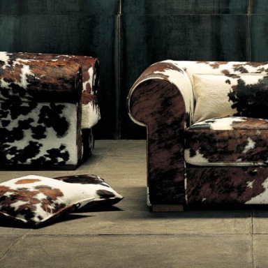 the PICCADILLY chair